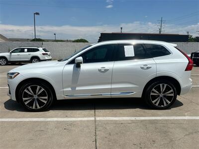 2022 Volvo XC60 B5 Inscription   - Photo 8 - McKinney, TX 75070