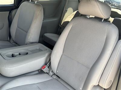 2020 Kia Sedona LX   - Photo 29 - McKinney, TX 75070