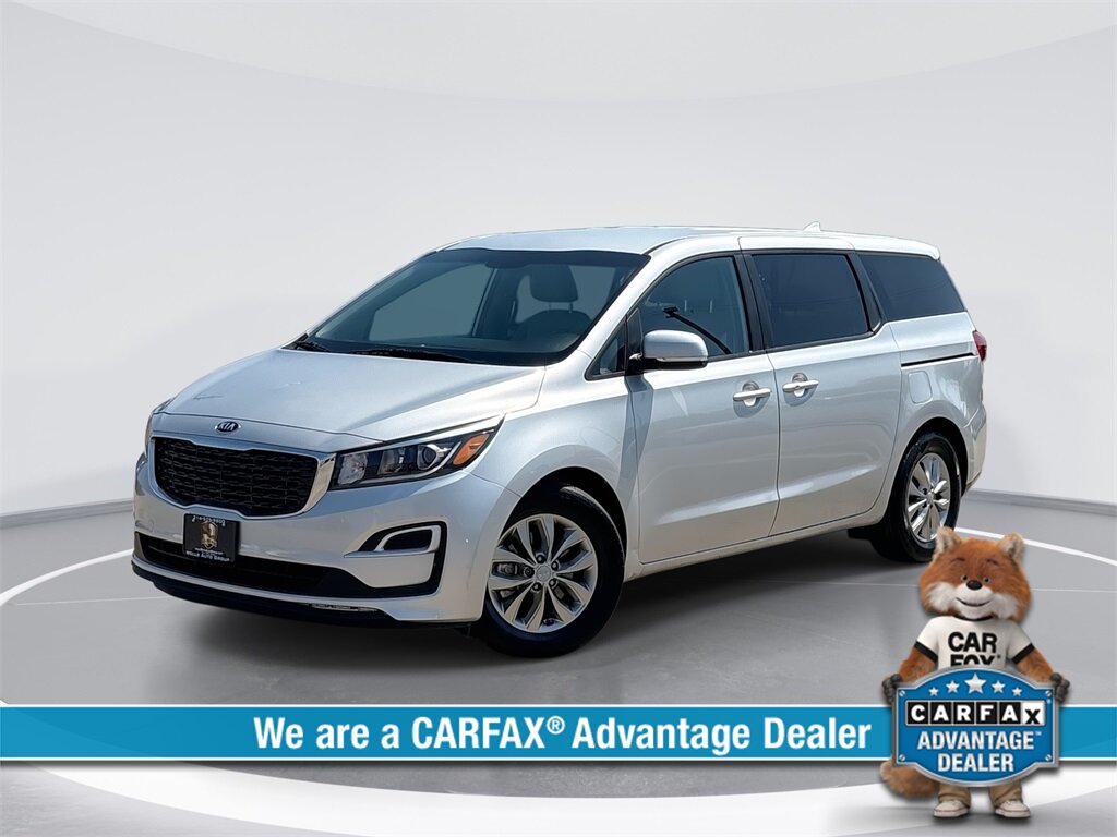 2020 Kia Sedona LX - Photo 1 - McKinney, TX 75070