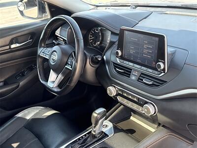 2020 Nissan Altima 2.5 SR   - Photo 33 - McKinney, TX 75070