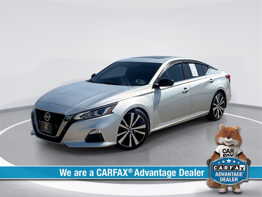 2020 Nissan Altima 2.5 SR - Photo 1 - McKinney, TX 75070