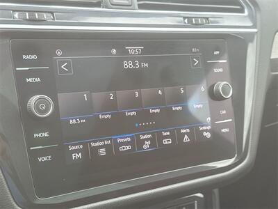 2021 Volkswagen Tiguan 2.0T SE R-Line Black   - Photo 25 - McKinney, TX 75070