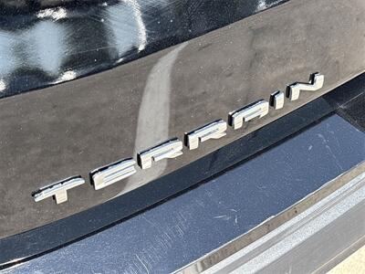 2024 GMC Terrain SLE   - Photo 10 - McKinney, TX 75070