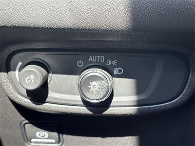 2024 GMC Terrain SLE   - Photo 14 - McKinney, TX 75070