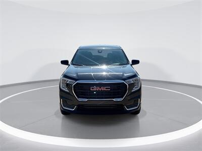 2024 GMC Terrain SLE   - Photo 3 - McKinney, TX 75070