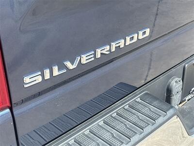 2019 Chevrolet Silverado 1500 LT   - Photo 11 - McKinney, TX 75070