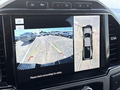 2022 Ford F-350SD Lariat DRW   - Photo 24 - McKinney, TX 75070