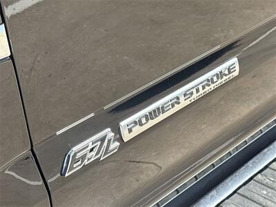 2022 Ford F-350SD Lariat DRW   - Photo 10 - McKinney, TX 75070