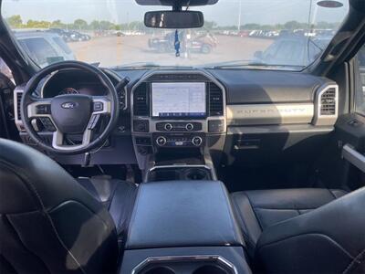 2022 Ford F-350SD Lariat DRW   - Photo 40 - McKinney, TX 75070