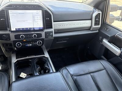 2022 Ford F-350SD Lariat DRW   - Photo 22 - McKinney, TX 75070
