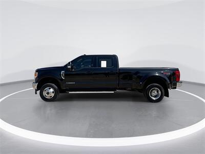 2022 Ford F-350SD Lariat DRW   - Photo 5 - McKinney, TX 75070
