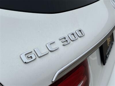 2019 Mercedes-Benz GLC GLC 300 4MATIC®   - Photo 15 - McKinney, TX 75070