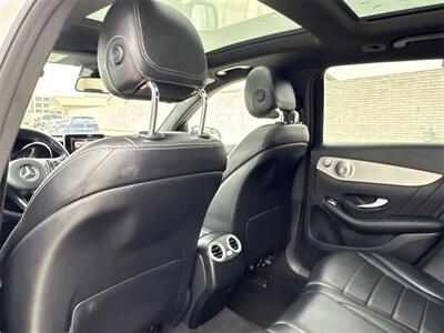 2019 Mercedes-Benz GLC GLC 300 4MATIC®   - Photo 30 - McKinney, TX 75070