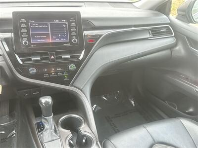 2021 Toyota Camry SE   - Photo 22 - McKinney, TX 75070