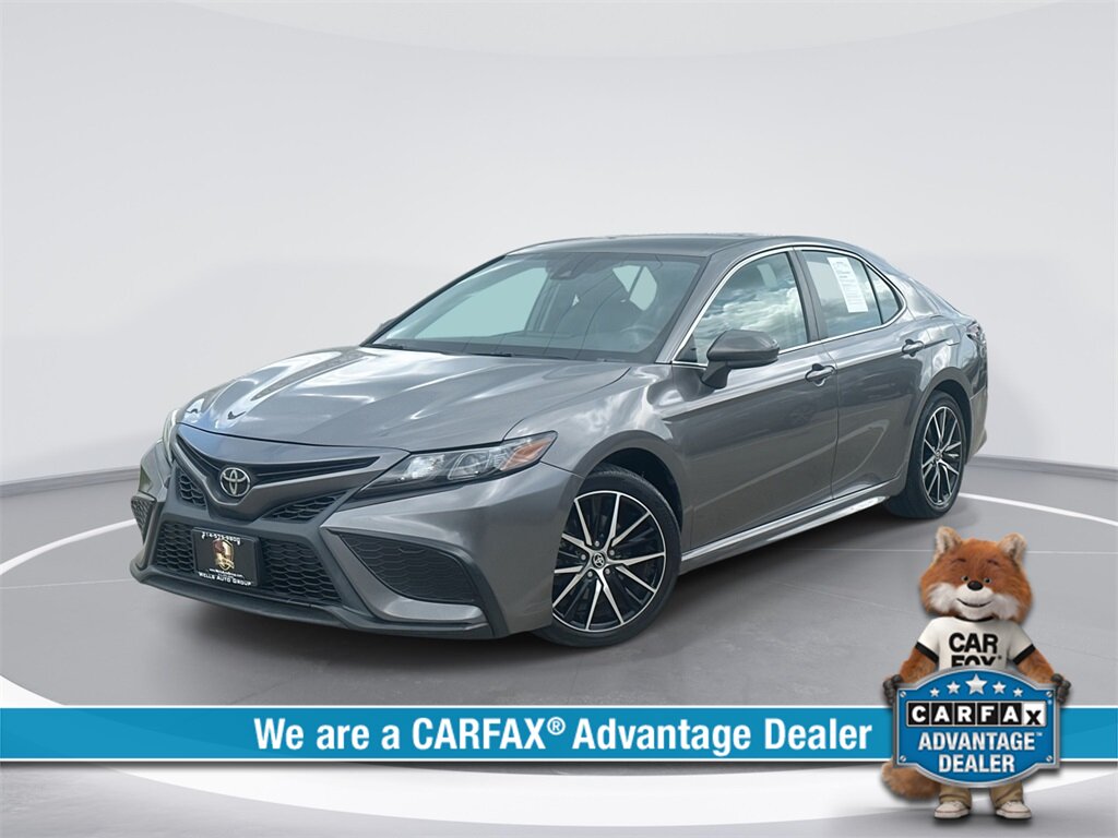 2021 Toyota Camry SE - Photo 1 - McKinney, TX 75070