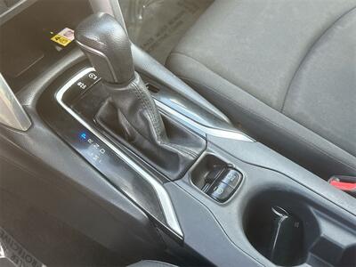 2022 Toyota Corolla Cross LE   - Photo 26 - McKinney, TX 75070
