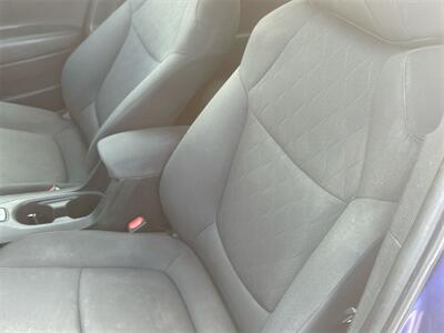 2022 Toyota Corolla Cross LE   - Photo 17 - McKinney, TX 75070