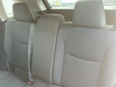 2022 Toyota Corolla Cross LE   - Photo 31 - McKinney, TX 75070