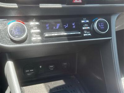 2021 Hyundai Sonata Limited   - Photo 26 - McKinney, TX 75070
