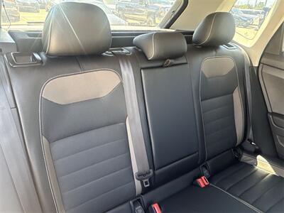 2022 Volkswagen Taos 1.5T SEL   - Photo 32 - McKinney, TX 75070