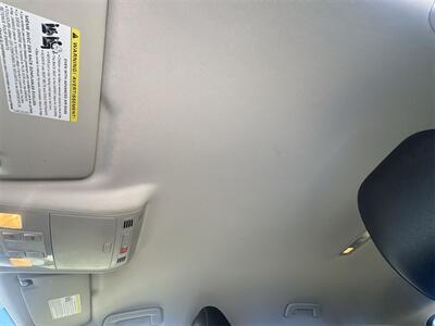 2022 Volkswagen Taos 1.5T SEL   - Photo 28 - McKinney, TX 75070