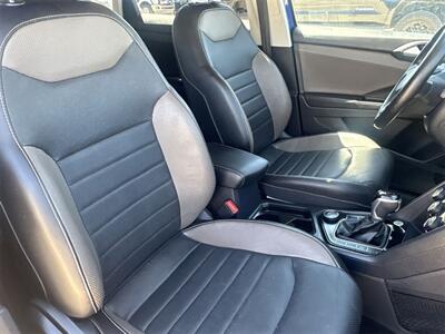 2022 Volkswagen Taos 1.5T SEL   - Photo 33 - McKinney, TX 75070