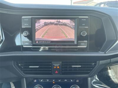 2024 Volkswagen Jetta 1.5T SE   - Photo 20 - McKinney, TX 75070