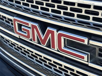 2016 GMC Yukon SLT   - Photo 15 - McKinney, TX 75070