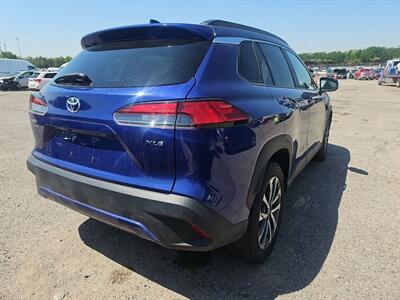 2023 Toyota Corolla Cross XLE   - Photo 2 - McKinney, TX 75070