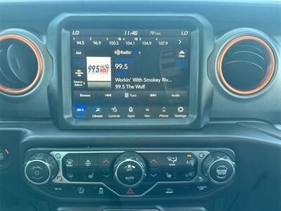 2023 Jeep Gladiator Mojave   - Photo 18 - McKinney, TX 75070