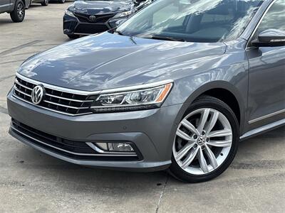 2018 Volkswagen Passat 2.0T SEL Premium   - Photo 16 - McKinney, TX 75070