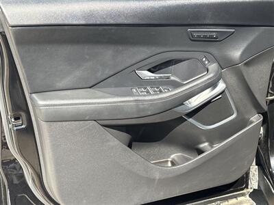 2022 Jaguar E-PACE P250 SE   - Photo 19 - McKinney, TX 75070