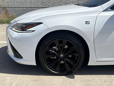2021 Lexus ES 350 F Sport   - Photo 16 - McKinney, TX 75070