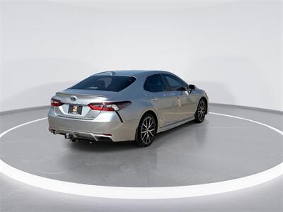 2023 Toyota Camry Hybrid SE   - Photo 8 - McKinney, TX 75070