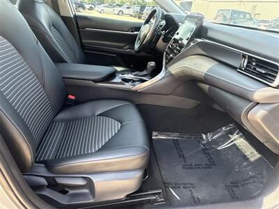 2023 Toyota Camry Hybrid SE   - Photo 32 - McKinney, TX 75070