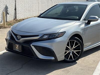 2023 Toyota Camry Hybrid SE   - Photo 16 - McKinney, TX 75070