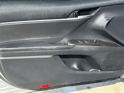 2023 Toyota Camry Hybrid SE   - Photo 19 - McKinney, TX 75070