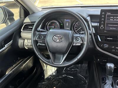 2023 Toyota Camry Hybrid SE   - Photo 21 - McKinney, TX 75070