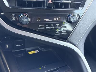2023 Toyota Camry Hybrid SE   - Photo 25 - McKinney, TX 75070