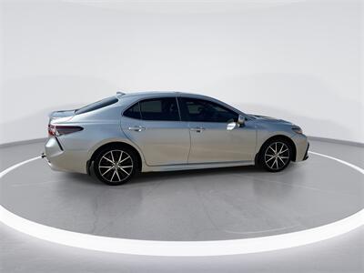 2023 Toyota Camry Hybrid SE   - Photo 9 - McKinney, TX 75070