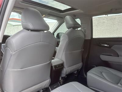 2022 Toyota Highlander XLE   - Photo 30 - McKinney, TX 75070
