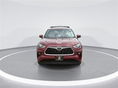 2022 Toyota Highlander XLE   - Photo 3 - McKinney, TX 75070