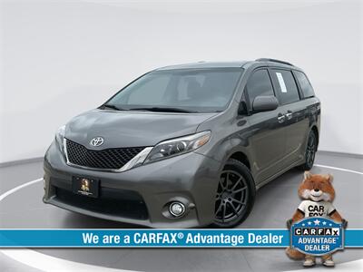 2017 Toyota Sienna SE 8 Passenger   - Photo 1 - McKinney, TX 75070