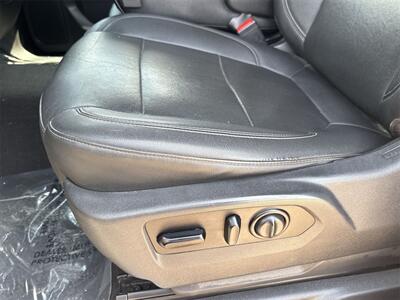 2021 GMC Sierra 1500 SLT   - Photo 18 - McKinney, TX 75070