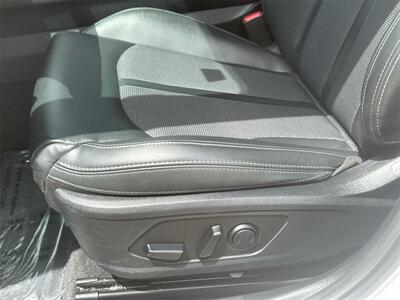 2023 Kia K5 GT-Line   - Photo 18 - McKinney, TX 75070