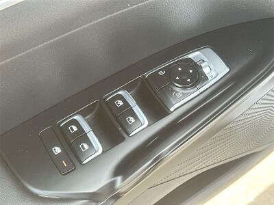 2023 Kia K5 GT-Line   - Photo 19 - McKinney, TX 75070