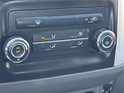 2021 Nissan Frontier SV   - Photo 13 - McKinney, TX 75070