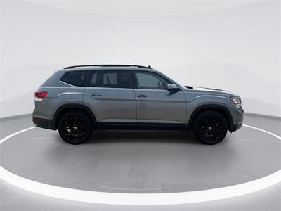 2022 Volkswagen Atlas 3.6L V6 SE w/Technology   - Photo 9 - McKinney, TX 75070