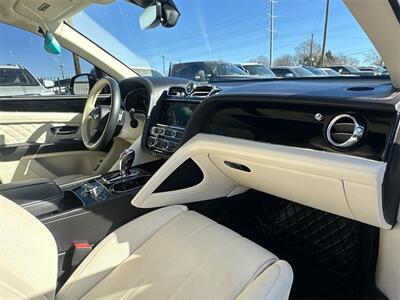 2021 Bentley Bentayga V8   - Photo 74 - McKinney, TX 75070