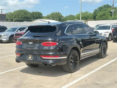 2021 Bentley Bentayga V8   - Photo 14 - McKinney, TX 75070